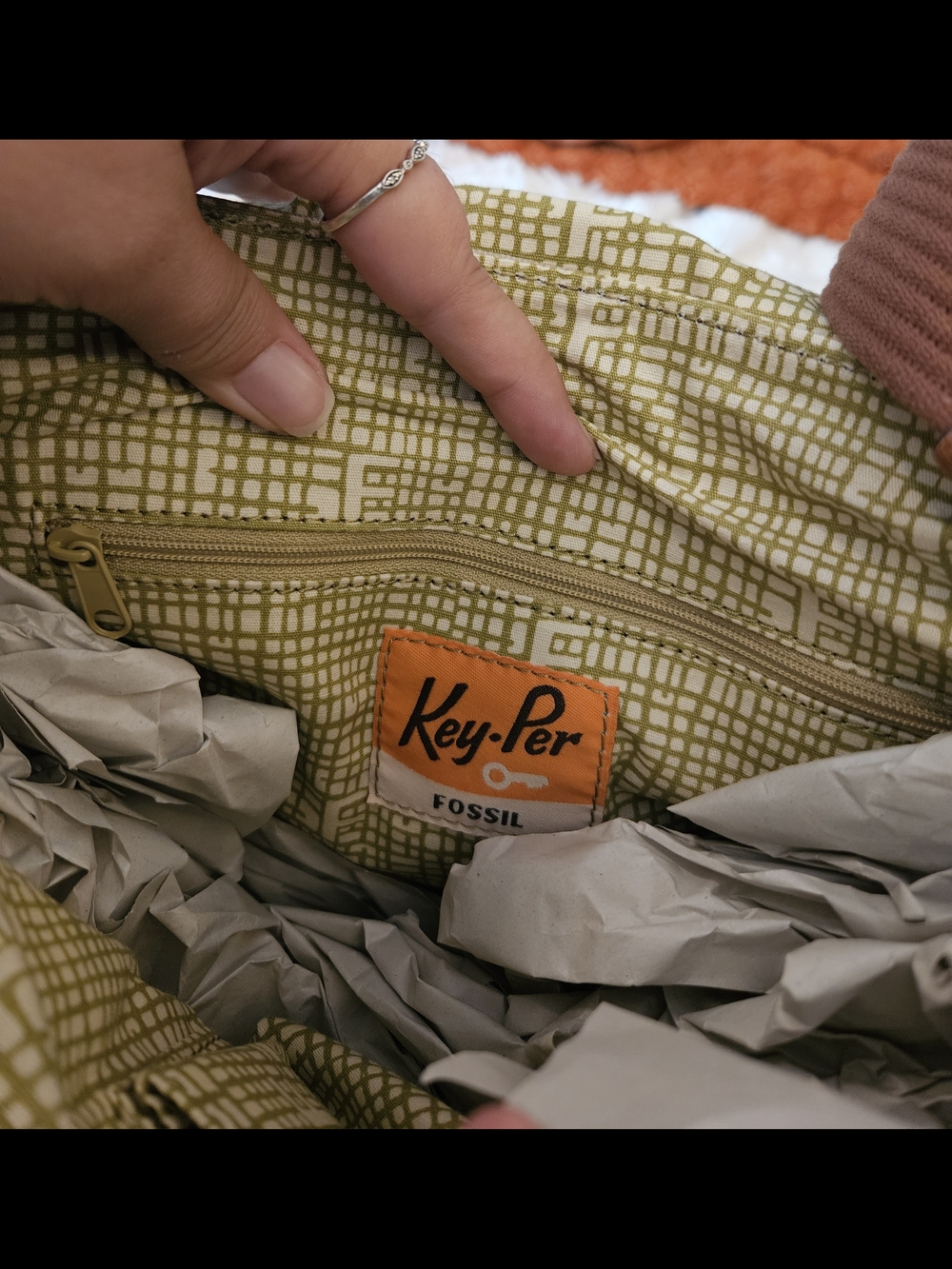 Fossil☆Key-Per☆Retro Floral Canvas Crossbody Bag in Brown and Mustard - Picture 7 of 13